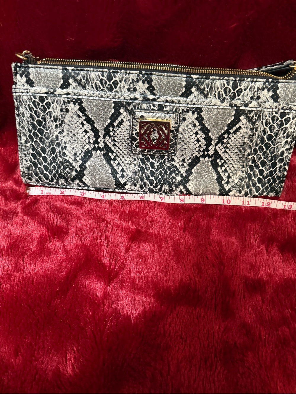 Kate Landry Snake-Print Zip Wristlet Clutch - Black & White